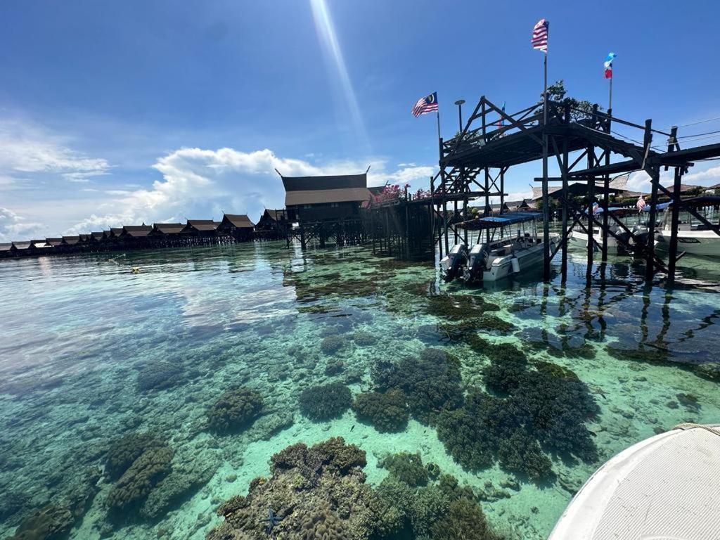 Mabul Backpackers *