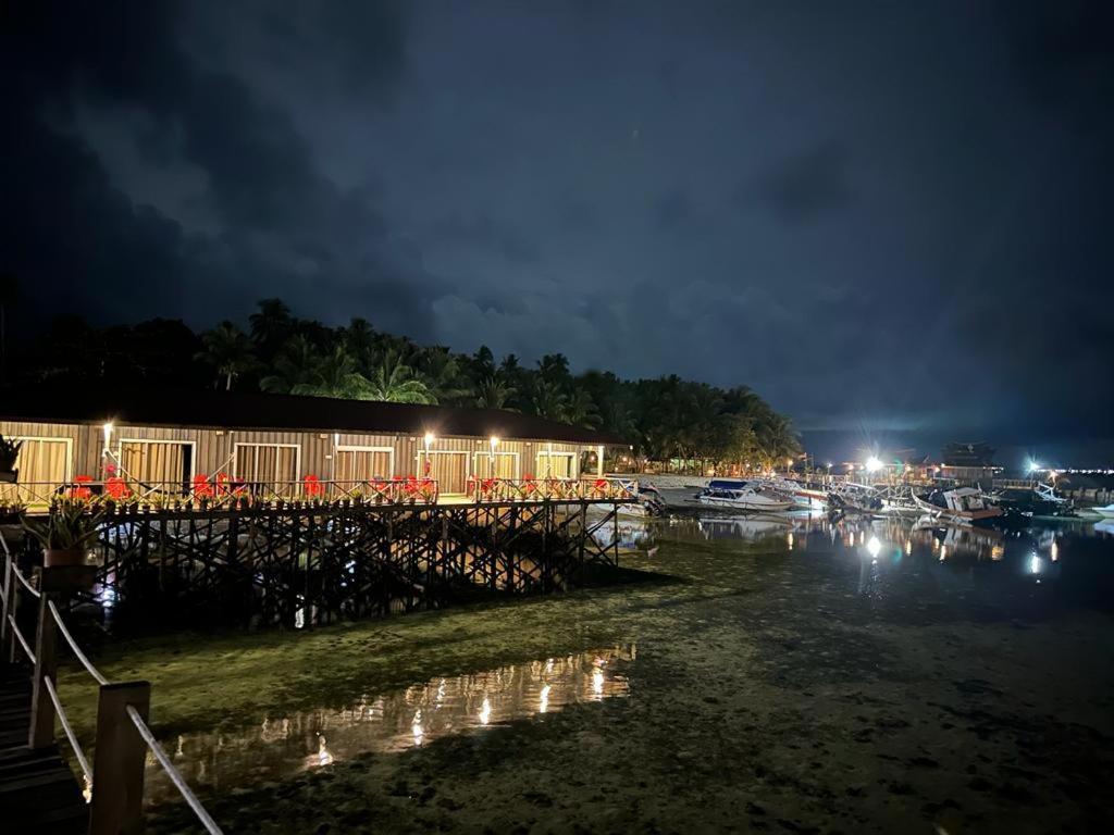 Mabul Backpackers *