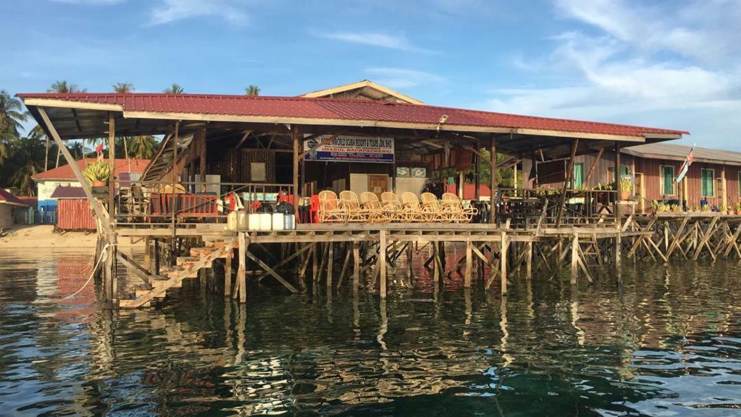 Mabul Backpackers Homestay